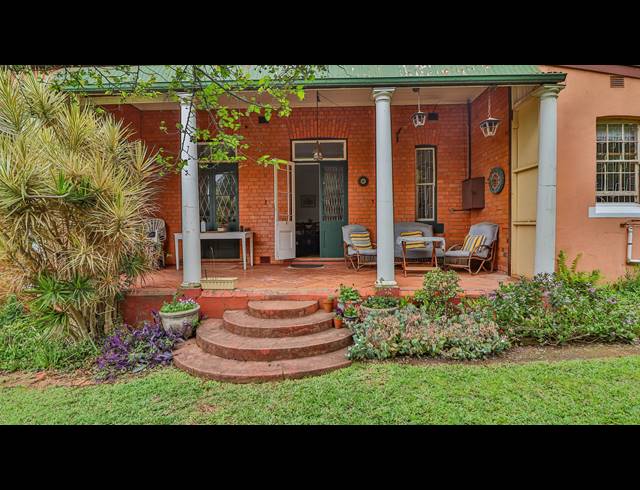 3 BEDROOM FREESTANDING FOR SALE IN BLACKRIDGE